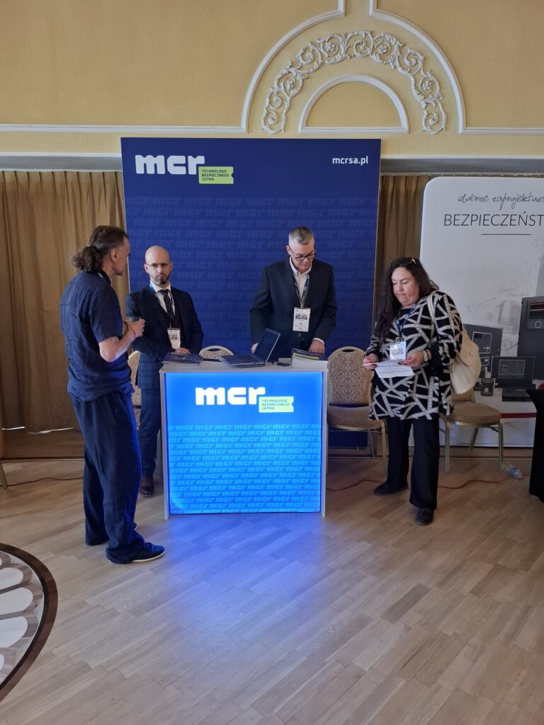 Eksperci mcr na stoisku podczas VIII Ogólnopolskiego Seminarium Ochrony Przeciwpożarowej SITP